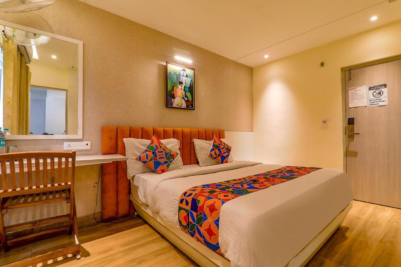 Hotel Townhouse Geetraj Near Shalimar Gateway Lakhnaú Exteriér fotografie