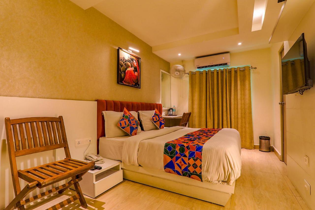 Hotel Townhouse Geetraj Near Shalimar Gateway Lakhnaú Exteriér fotografie