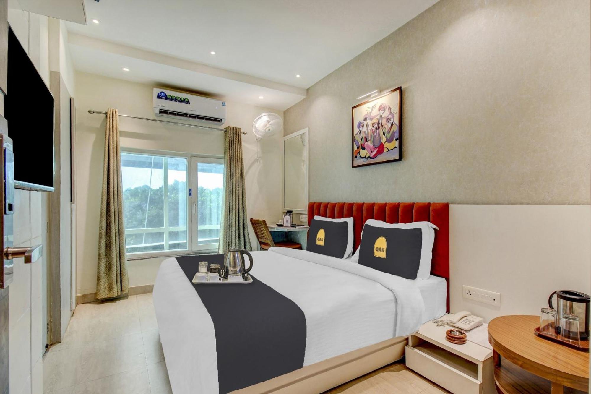 Hotel Townhouse Geetraj Near Shalimar Gateway Lakhnaú Exteriér fotografie