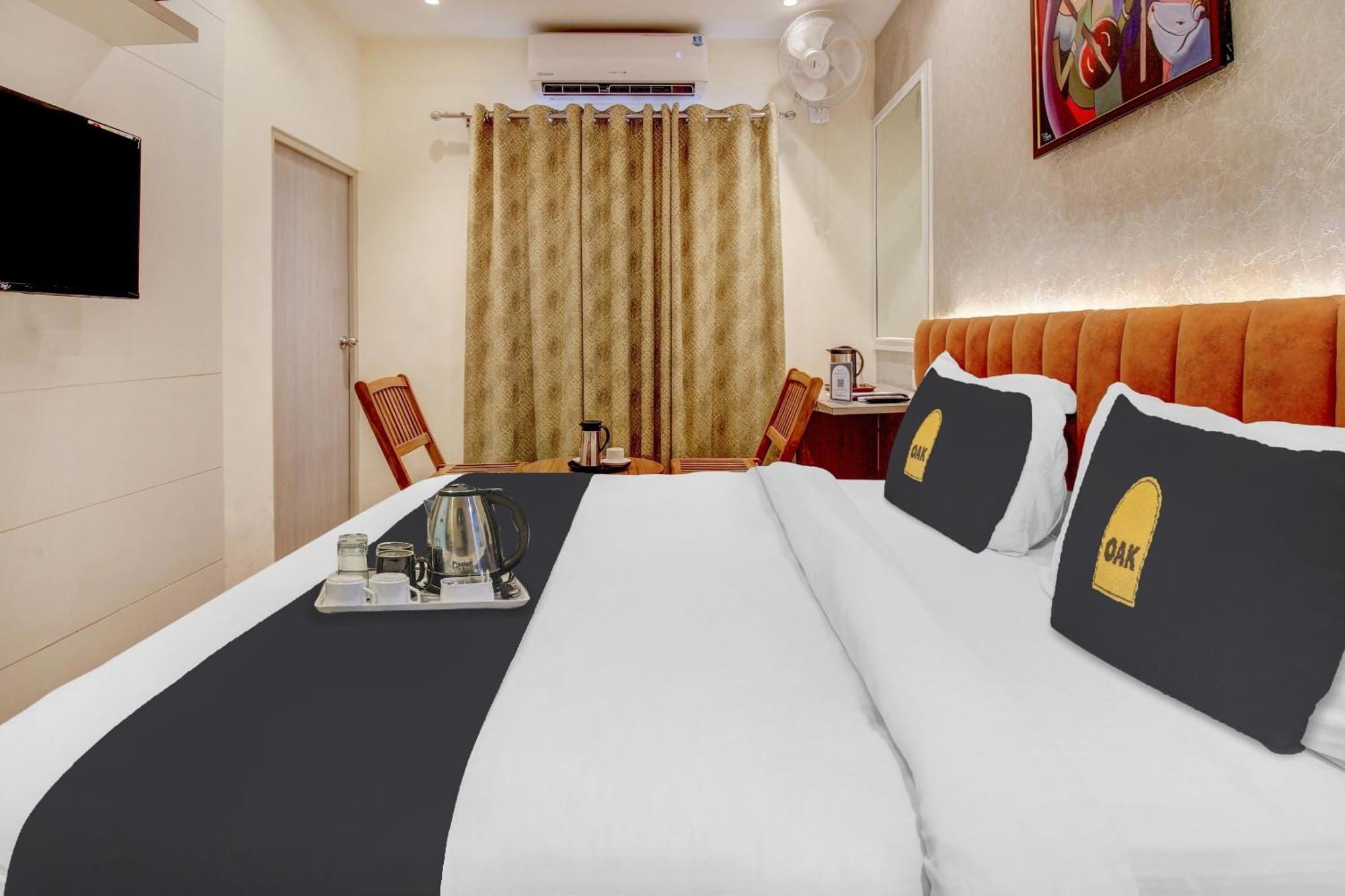Hotel Townhouse Geetraj Near Shalimar Gateway Lakhnaú Exteriér fotografie