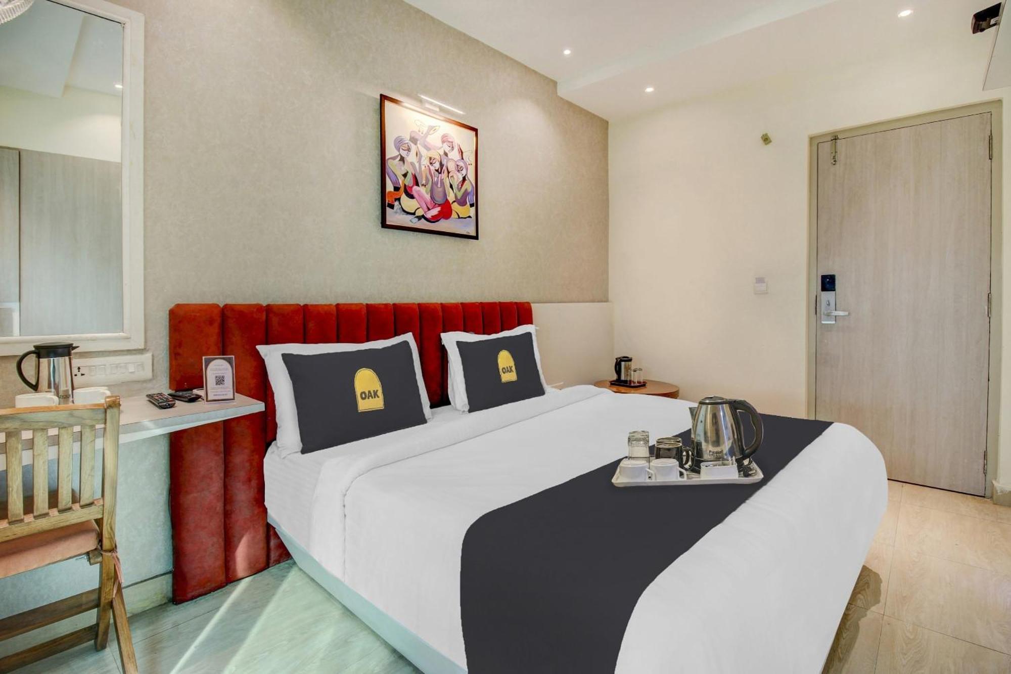 Hotel Townhouse Geetraj Near Shalimar Gateway Lakhnaú Exteriér fotografie