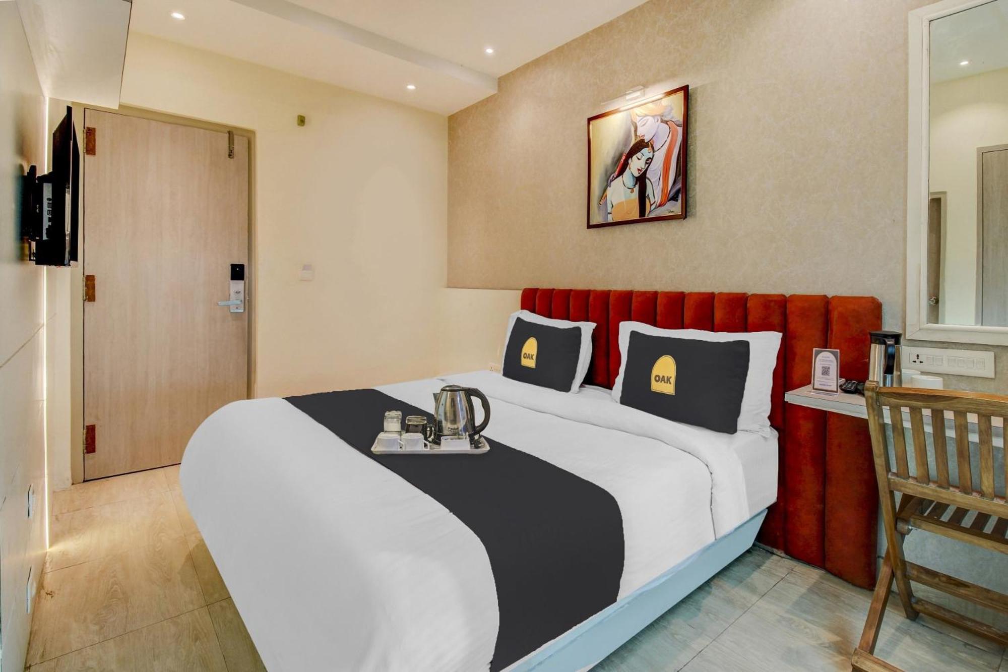 Hotel Townhouse Geetraj Near Shalimar Gateway Lakhnaú Exteriér fotografie