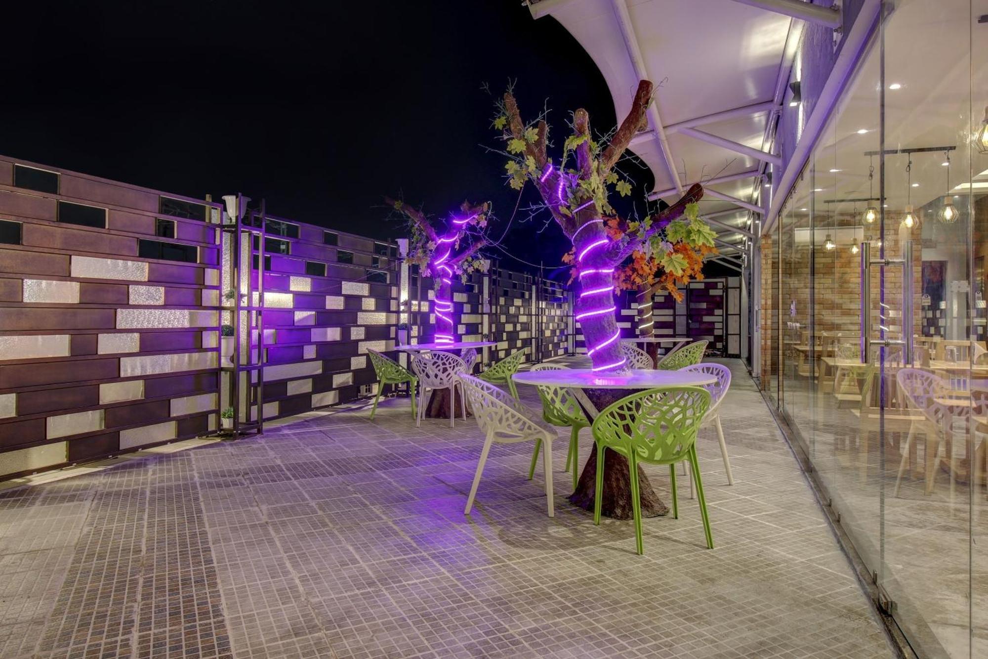 Hotel Townhouse Geetraj Near Shalimar Gateway Lakhnaú Exteriér fotografie